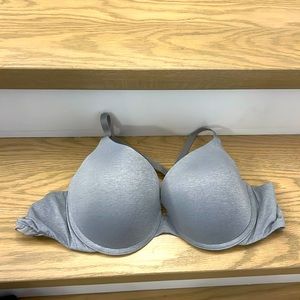3 for 20$ Victoria’s Secret t shirt bra in light gray marl